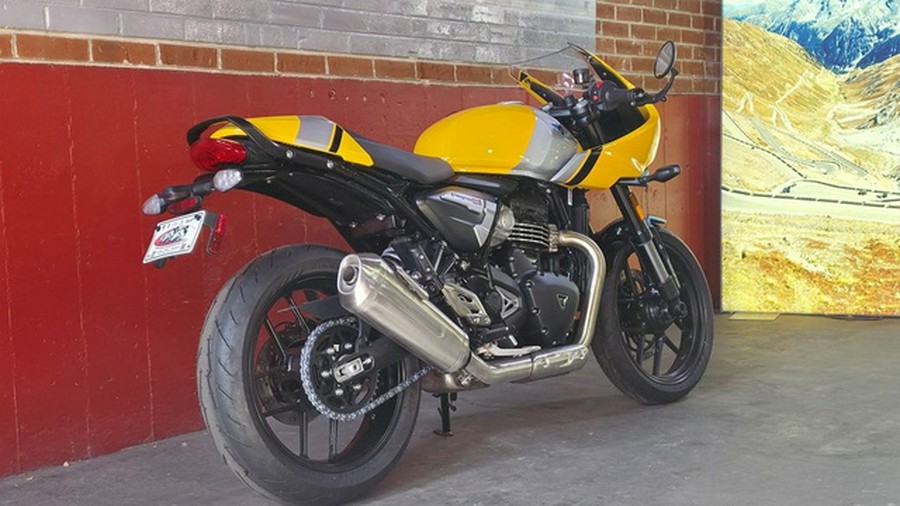 2026 Triumph Thruxton 400 Metallic Racing Yellow / Aluminium Silver