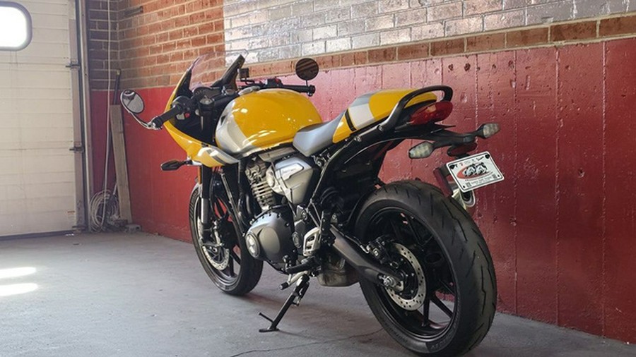 2026 Triumph Thruxton 400 Metallic Racing Yellow / Aluminium Silver
