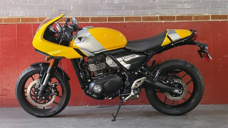 2026 Triumph Thruxton 400 Metallic Racing Yellow / Aluminium Silver