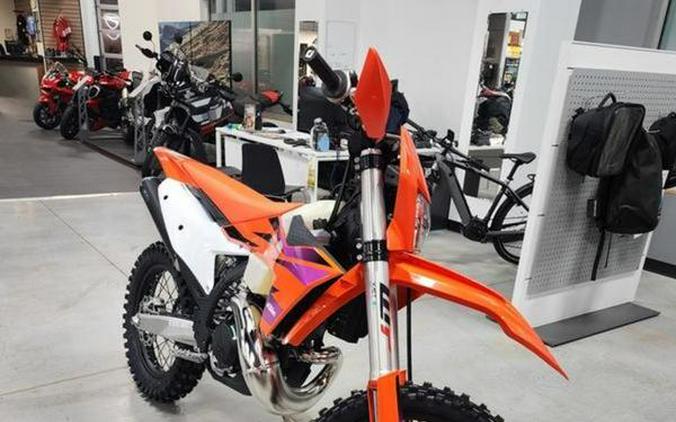 2024 KTM 300 XC-W