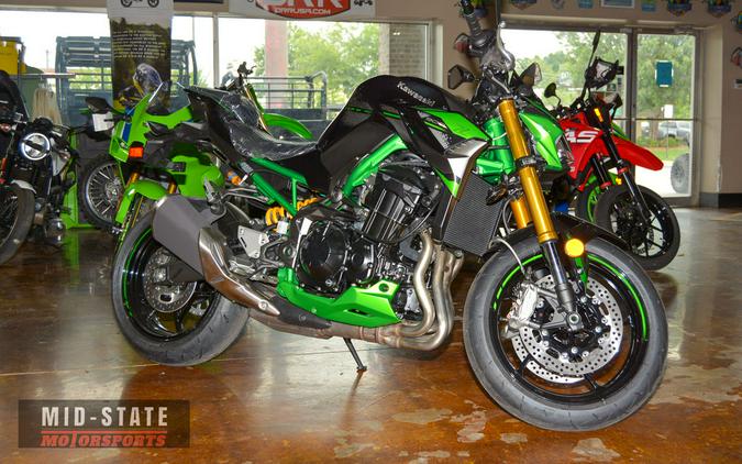 2024 Kawasaki Z900 SE ABS