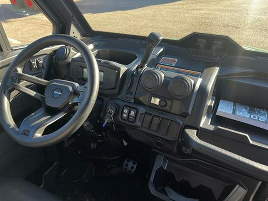 2026 Can-Am Defender MAX DPS CAB HD10