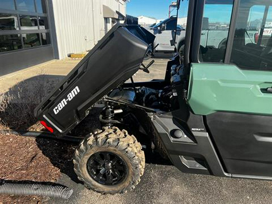 2026 Can-Am Defender MAX DPS CAB HD10