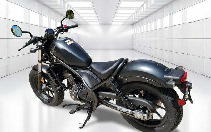 2026 Honda Rebel® 300 E-Clutch