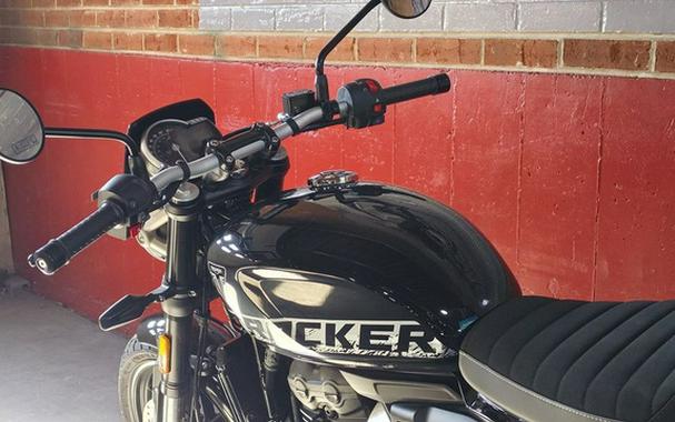 2027 Triumph Tracker 400 Phantom Black