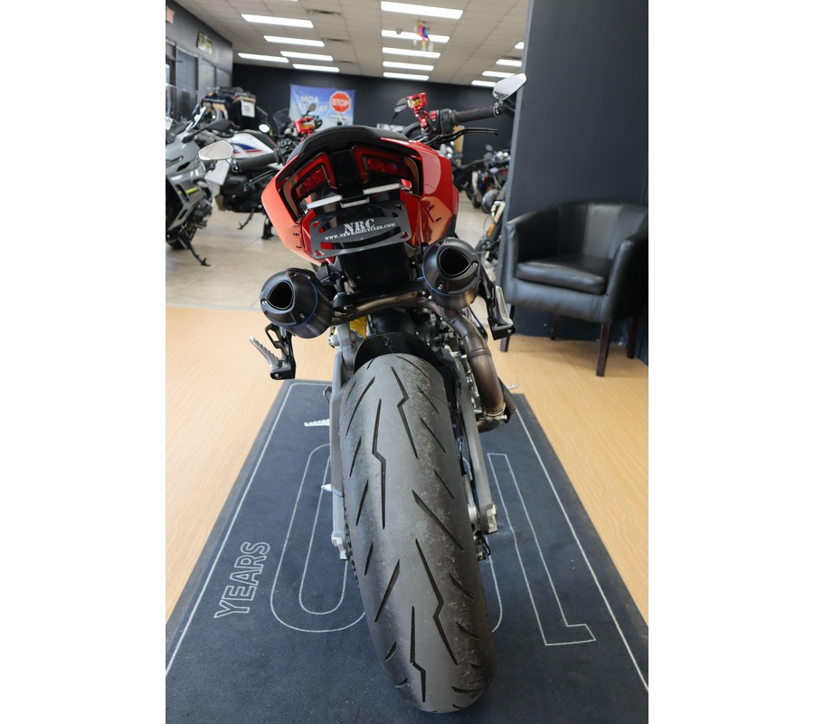 2026 Ducati STREETFIGHTER V2