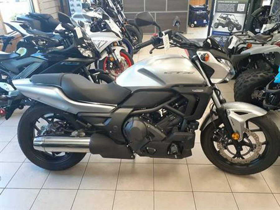 2016 Honda CTX700N DCT ABS