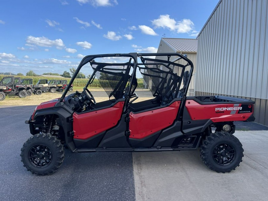 2025 Honda® Pioneer 1000-6 Deluxe Crew