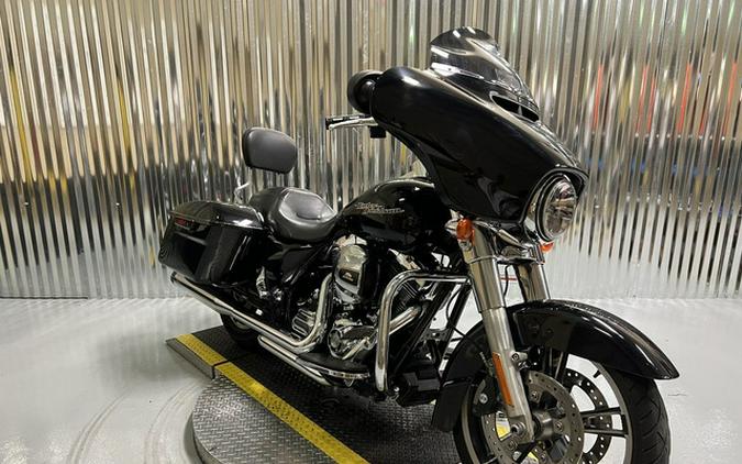 2014 Harley-Davidson FLHX - Street Glide