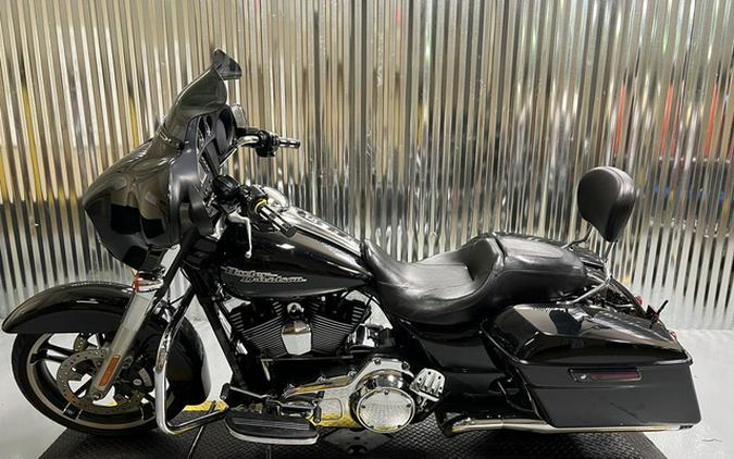 2014 Harley-Davidson FLHX - Street Glide