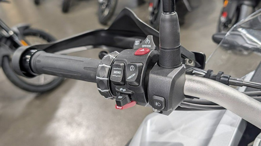 2025 BMW F 900 GS Adventure White Aluminum Metallic Matte