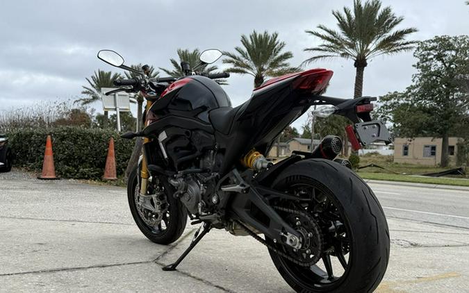 2023 Ducati Monster SP Livery
