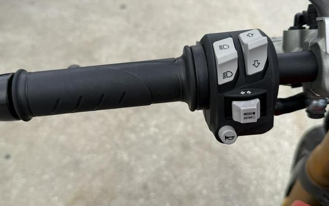 2023 Ducati Monster SP Livery