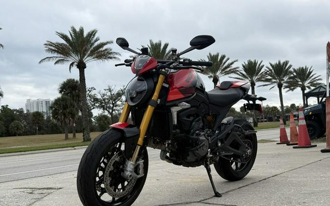 2023 Ducati Monster SP Livery