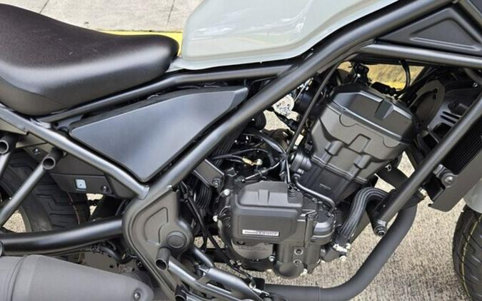 2026 Honda Rebel® 300 E-Clutch