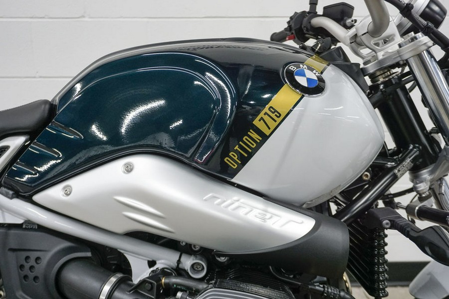 2023 BMW R nineT Pure 719 Pollux Metallic/Light White