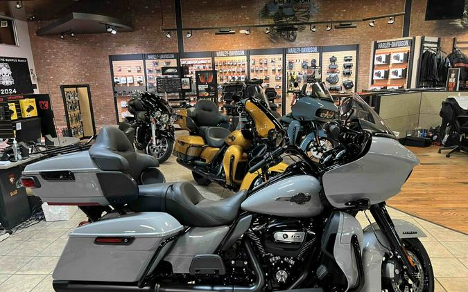 2024 Harley-Davidson Road Glide Limited Billiard Gray