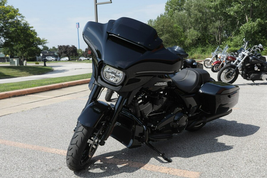 New 2025 Harley-Davidson Street Glide Grand American Touring Motorcycle For Sale In Medina, OH