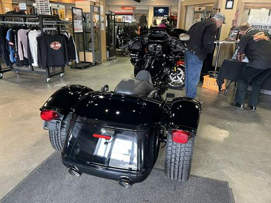 2024 Harley-Davidson Road Glide® 3