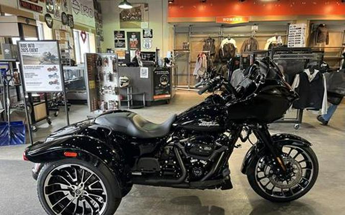 2024 Harley-Davidson Road Glide® 3