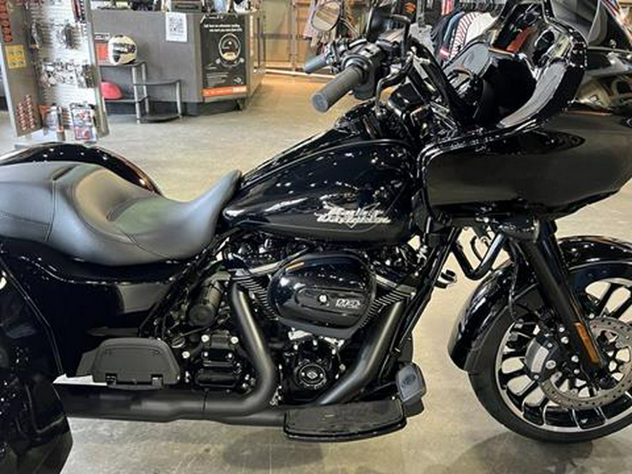 2024 Harley-Davidson Road Glide® 3