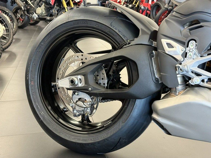 2026 Ducati Panigale V4 R