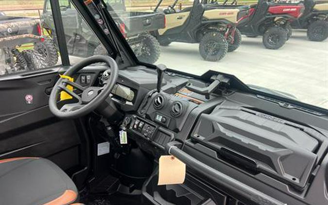 2024 Can-Am Defender Pro Limited CAB HD10