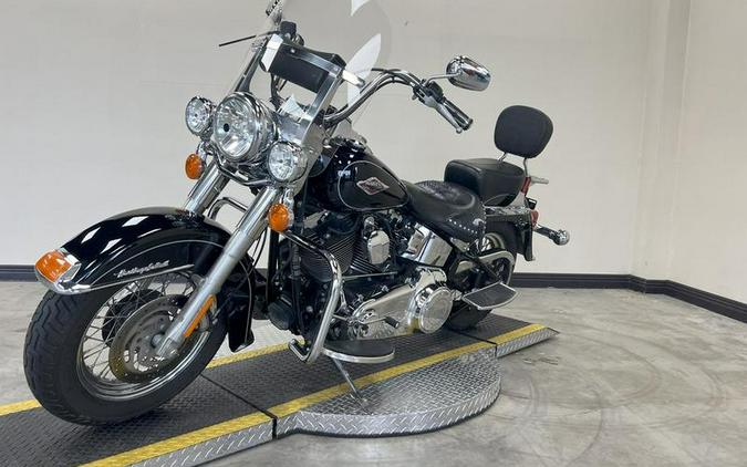 2013 Harley-Davidson® FLSTC - Heritage Softail® Classic