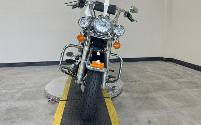 2013 Harley-Davidson® FLSTC - Heritage Softail® Classic