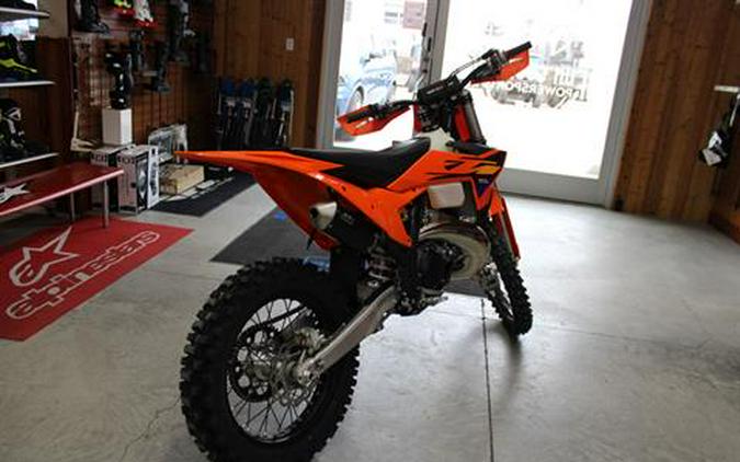 2026 KTM 300 XC