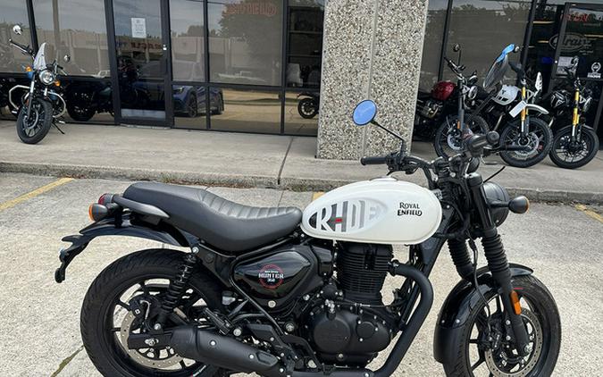2023 Royal Enfield Hunter 350 Dapper White