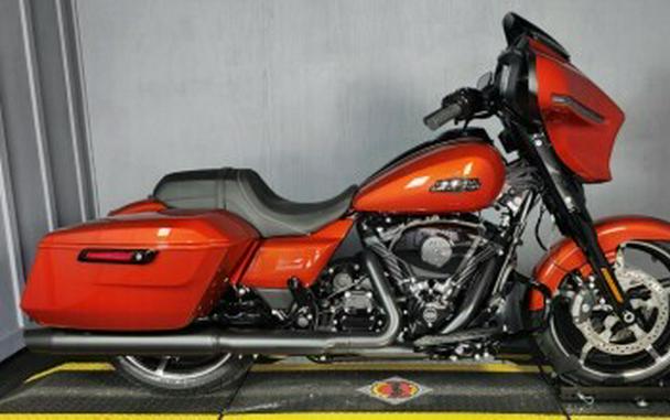 2024 Harley-Davidson Road Glide® FLTRX WHISKEY FIRE