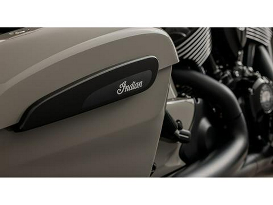 2024 Indian Motorcycle Chieftain® Dark Horse®