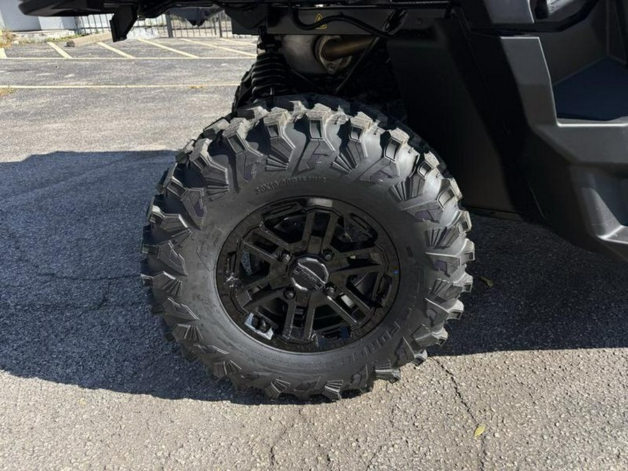 2026 Can-Am® Defender MAX Limited HD11