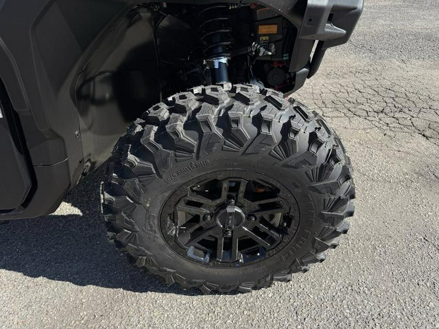 2026 Can-Am® Defender MAX Limited HD11