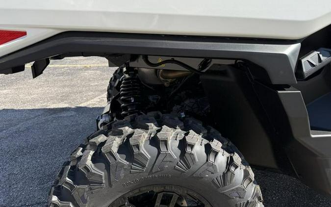 2026 Can-Am® Defender MAX Limited HD11