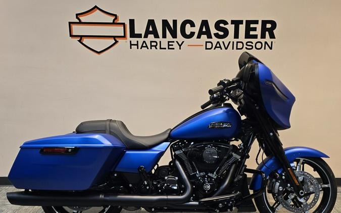 2026 Harley-Davidson® Street Glide® Aurora Blue Denim - Black FLHX