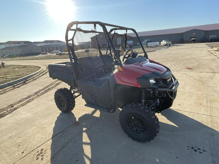 2026 Honda® Pioneer 700 Deluxe Red