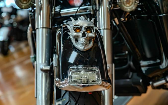 2012 Harley-Davidson Electra Glide Ultra Limited Grand American Touring FLHTK