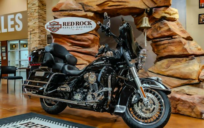 2012 Harley-Davidson Electra Glide Ultra Limited Grand American Touring FLHTK