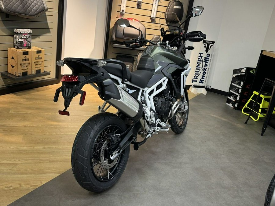 2024 Triumph Tiger 900 Rally Pro Matt Khaki Green / Matt Phantom Black