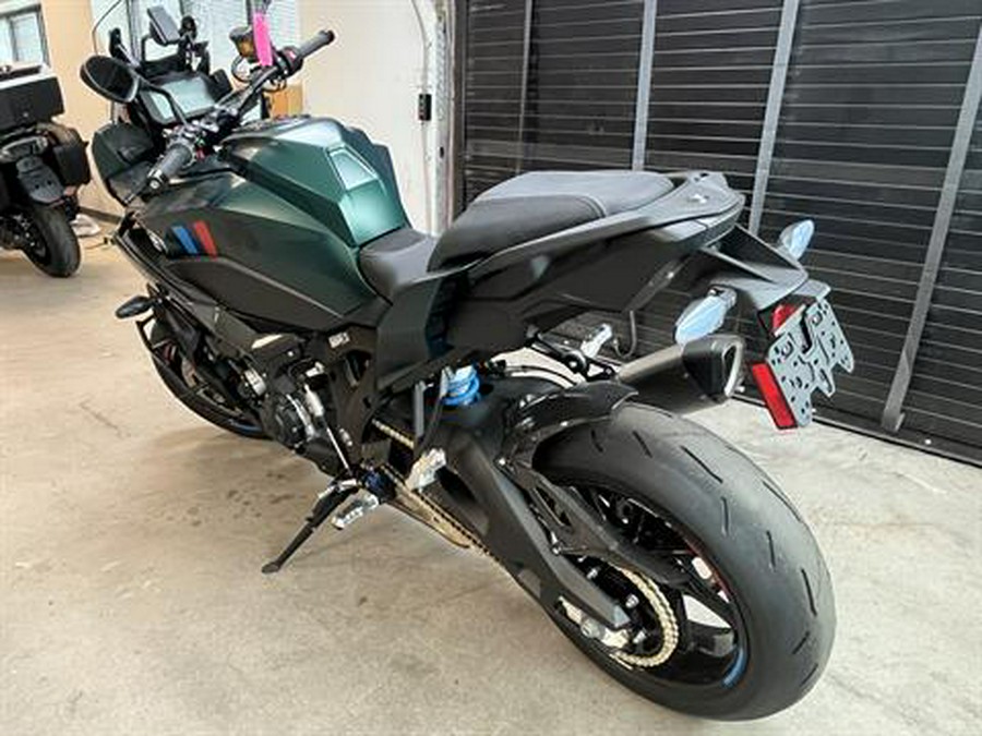 2026 BMW M 1000 XR