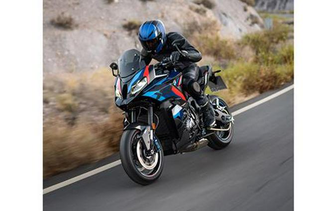 2026 BMW M 1000 XR