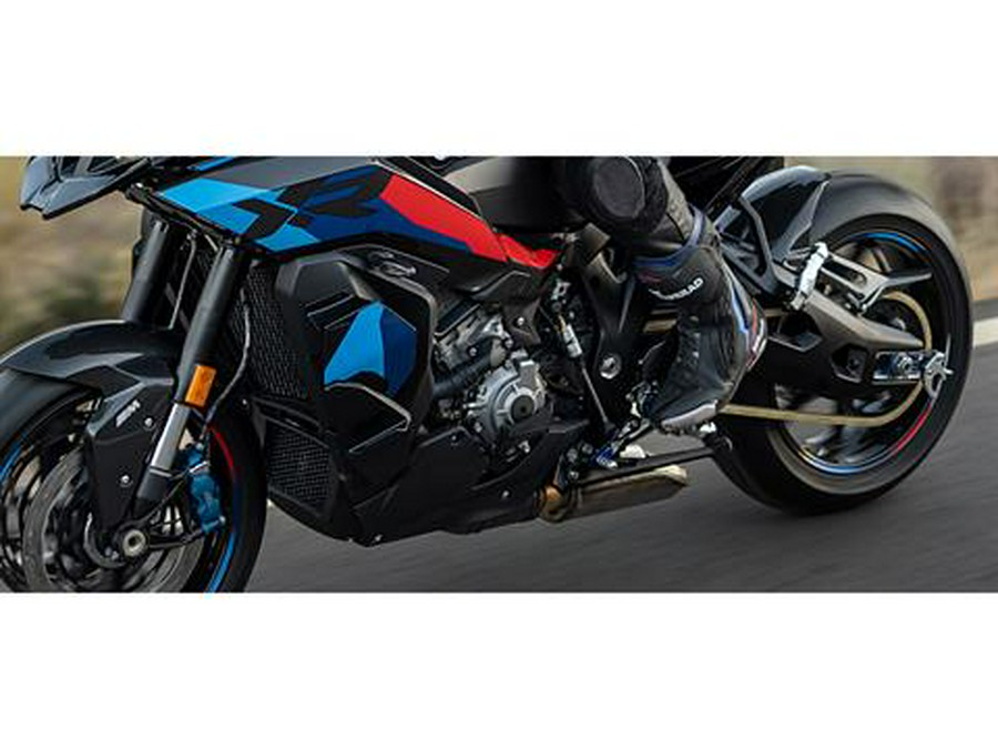 2026 BMW M 1000 XR