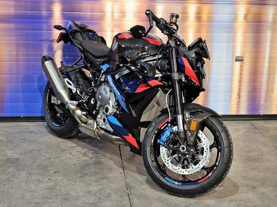 2024 BMW M 1000 R