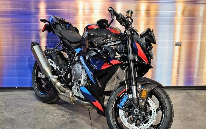 2024 BMW M 1000 R