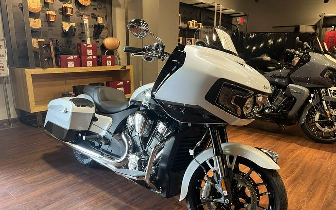 2024 Indian Motorcycle® Challenger® Limited with PowerBand Audio Package Ghost White Metallic