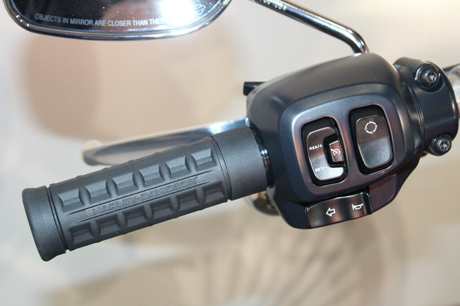 New 2025 Harley-Davidson Breakout Cruiser FXBR Motorcycle For Sale In Miami, Florida