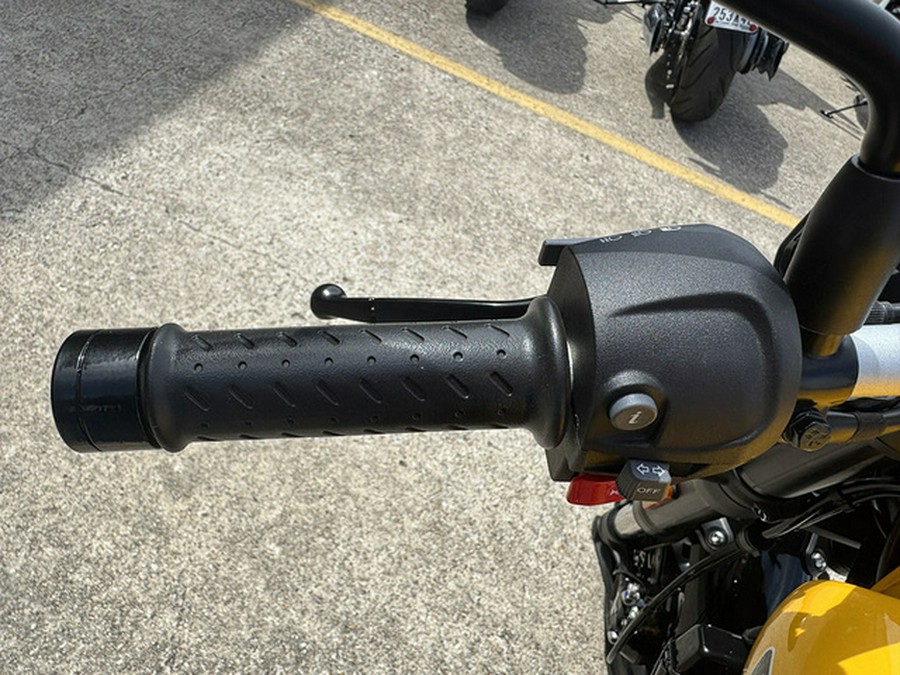 2026 Triumph Tracker 400 Racing Yellow