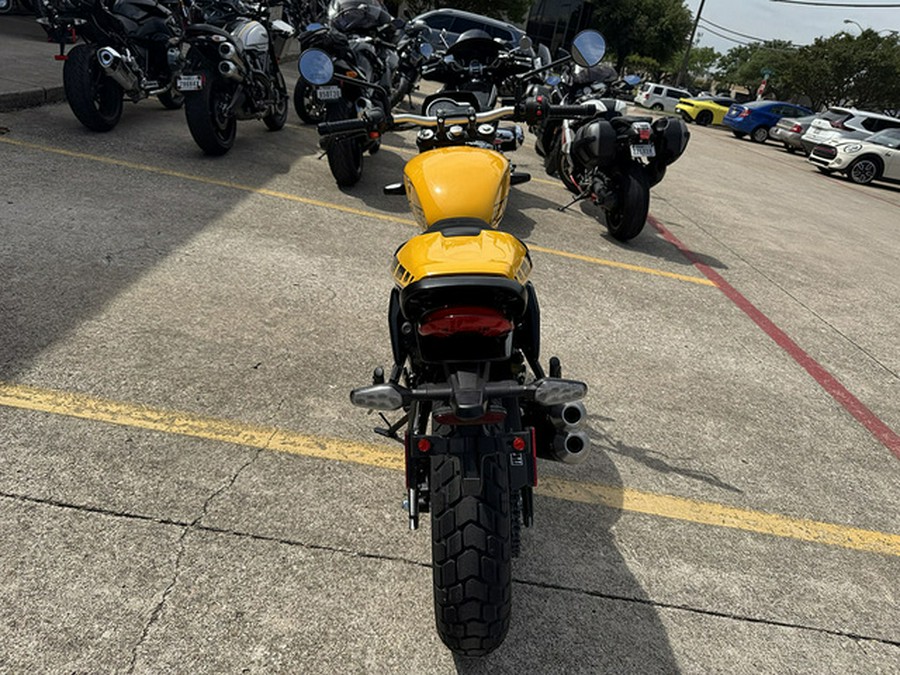 2026 Triumph Tracker 400 Racing Yellow